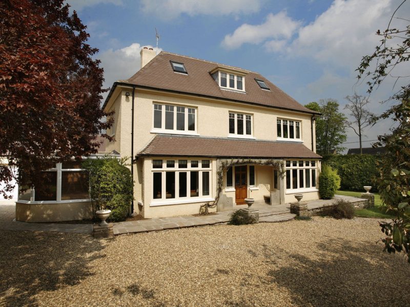 Aluminium casement windows