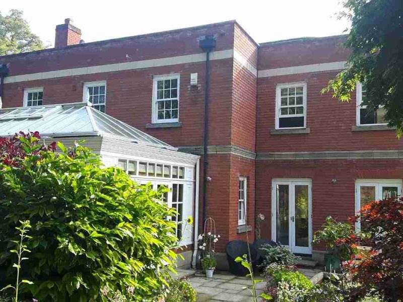 white uPVC sash windows